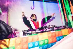 IMG_9878-1087.webp